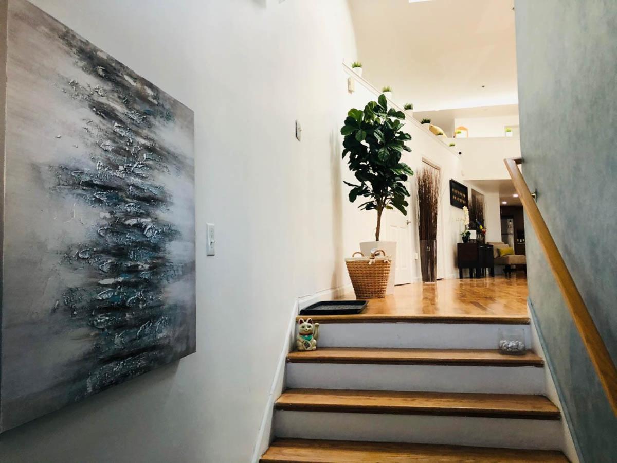 Updated Amazing Bi -Level Condo Minutes From Water Views Of New York City Норт-Берген Екстер'єр фото